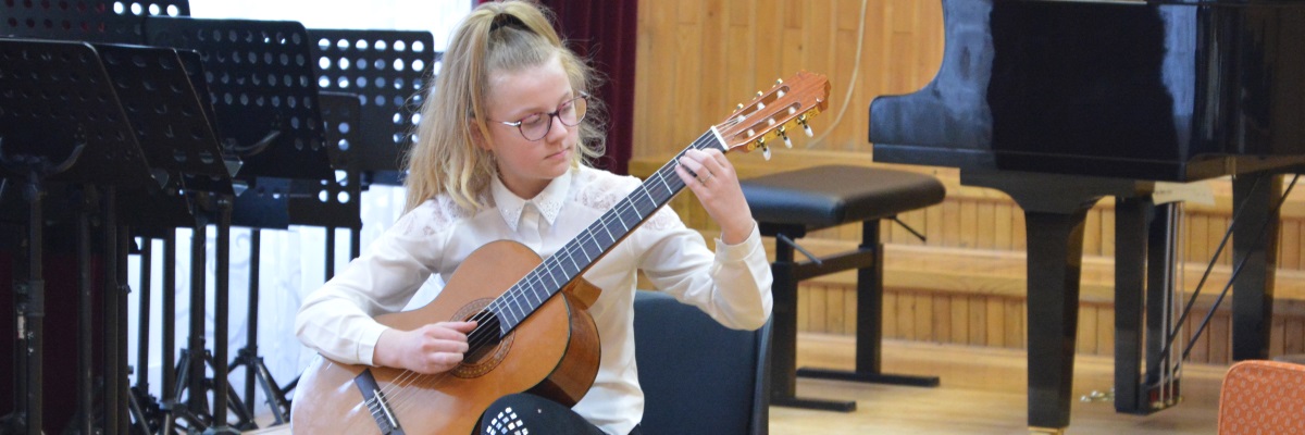 Popołudnie z gitarą