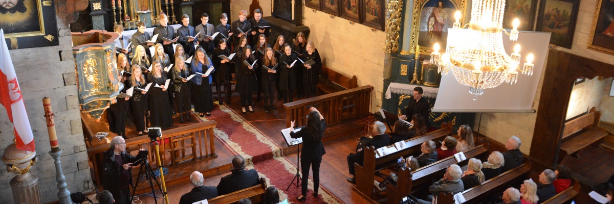 Dwa wnętrza – jeden repertuar – inna muzyka